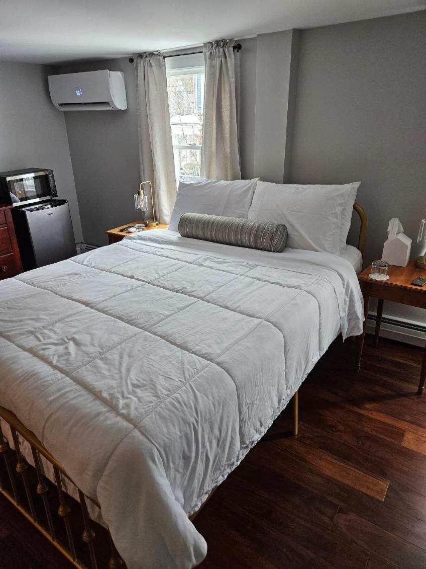 Chester Inn Экстерьер фото